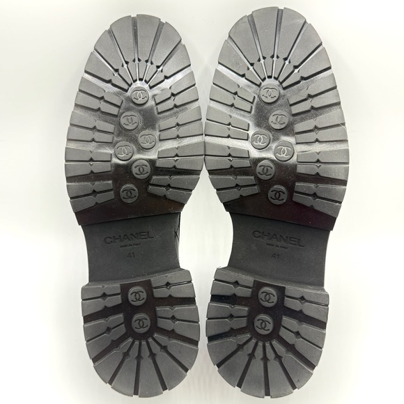 NEW Chanel 23A Quilted Black Calfskin Leather Platform Lug Sole Loafers EU 41 - Picture 8 of 12